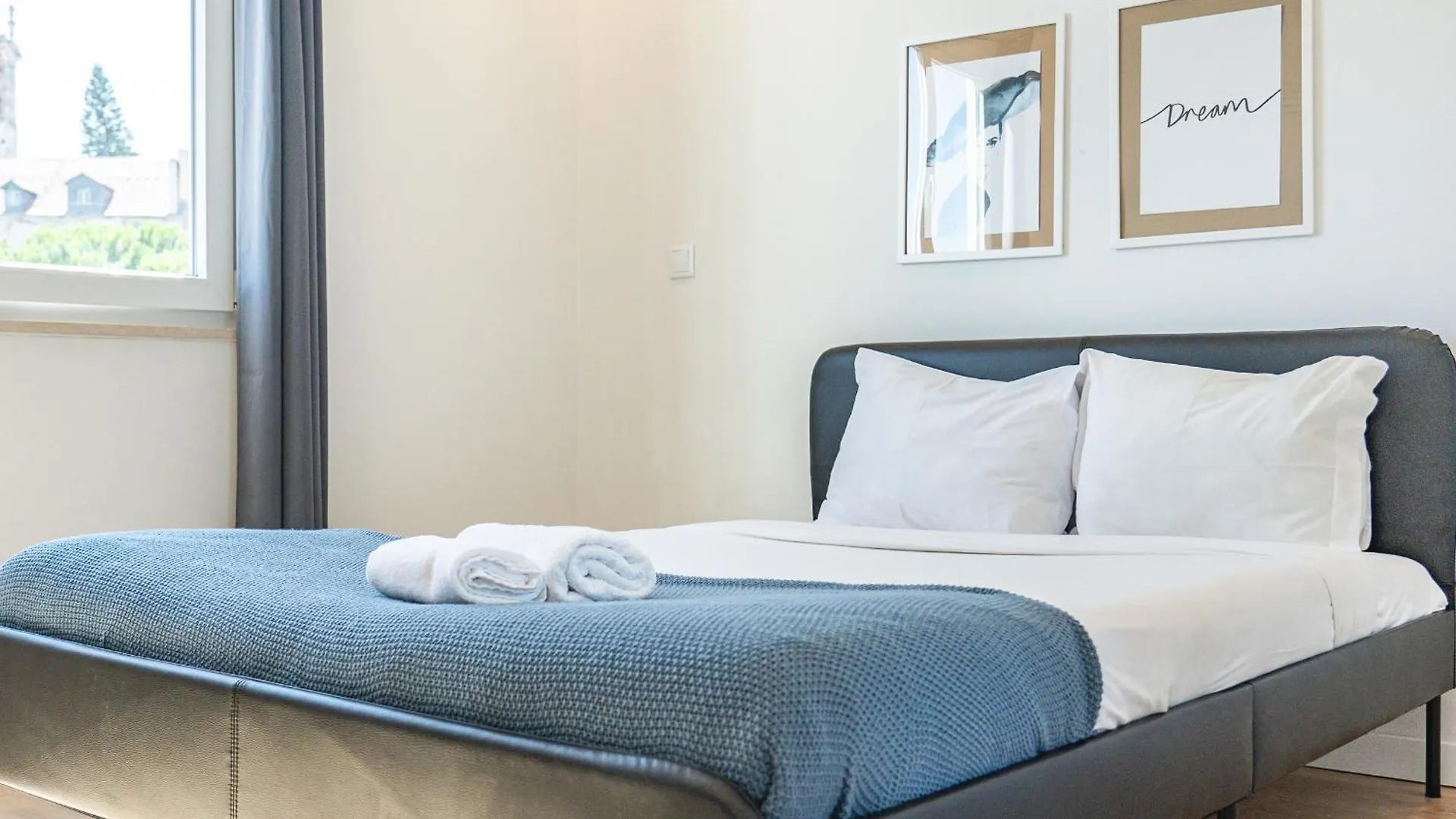 Cruzeiro Charm Apartments Lisbona Portogallo