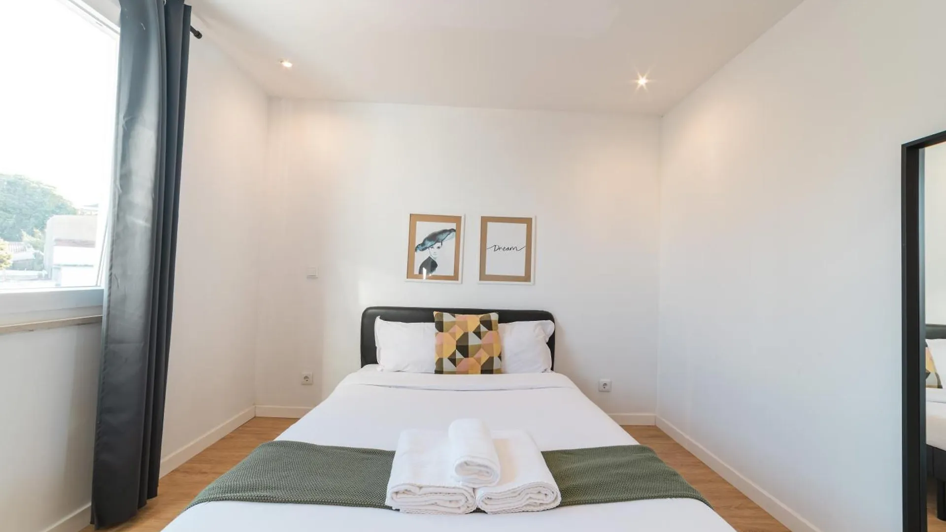 Cruzeiro Charm Apartments Lisboa